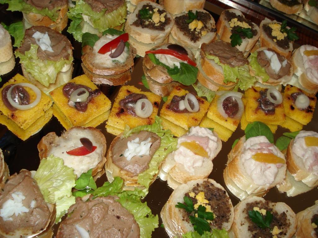קרניצה Hotel Carmen מראה חיצוני תמונה