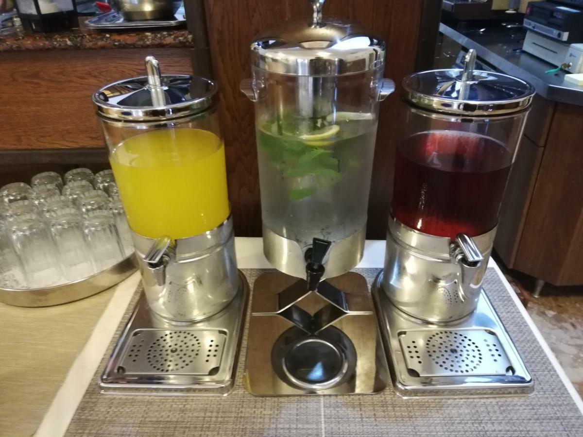 קרניצה Hotel Carmen מראה חיצוני תמונה